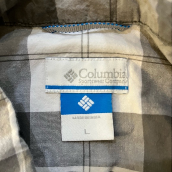 Columbia Button Up Shirt Large - Picture 4 of 4